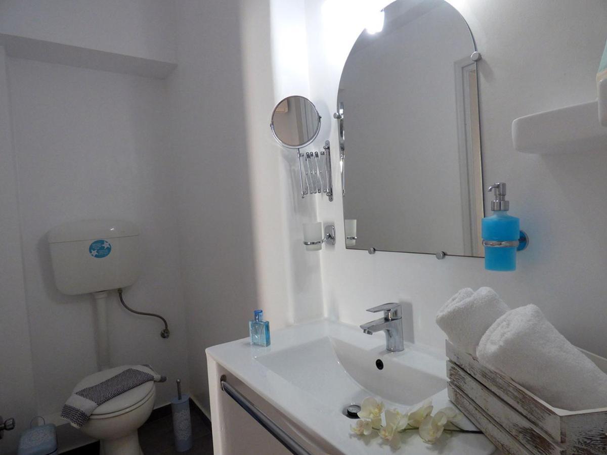 Tasoula Guest House آداماس المظهر الخارجي الصورة